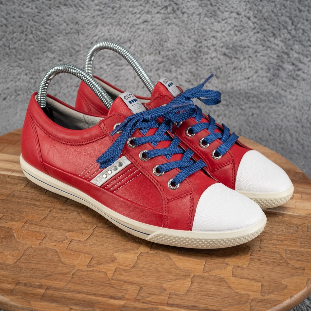 ECCO Golf Street Womens Red/White Leather Spikeless Golf Shoes Sz 37 US 6-6.5